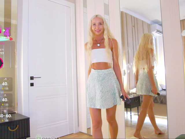 WhiteGirl-one live webcam show