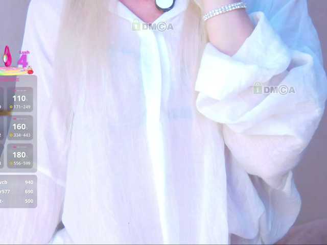 WhiteGirl-one's BongaCams show and profile