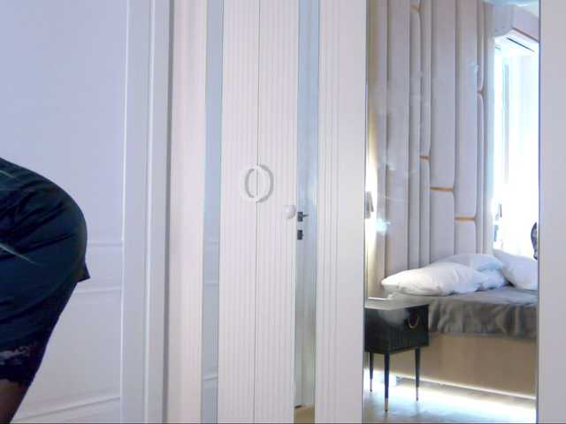 WhiteGirl-one live cam on BongaCams