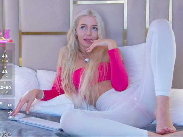 WhiteGirl-one live cam on BongaCams