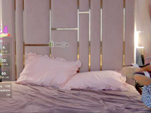 WhiteGirl-one, en vivo ahora en BongaCams
