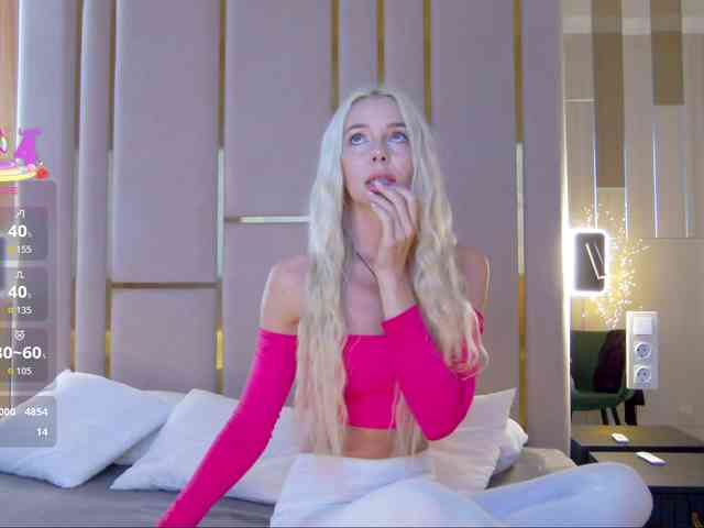 WhiteGirl-one webcam