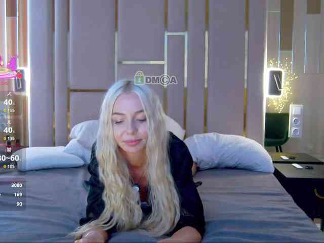 WhiteGirl-one webcam