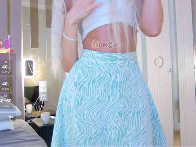 WhiteGirl-one webcam