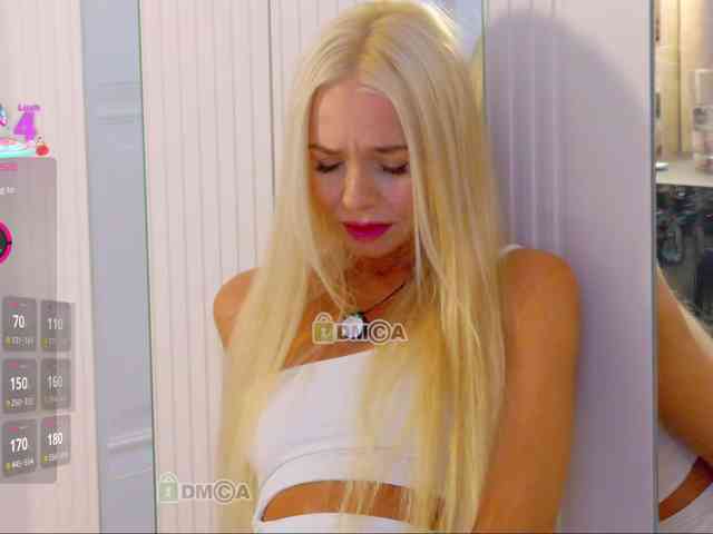 WhiteGirl-one webcam