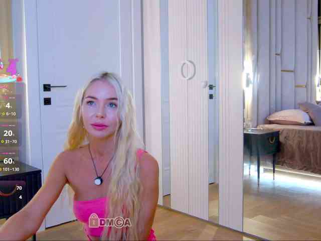 WhiteGirl-one webcam
