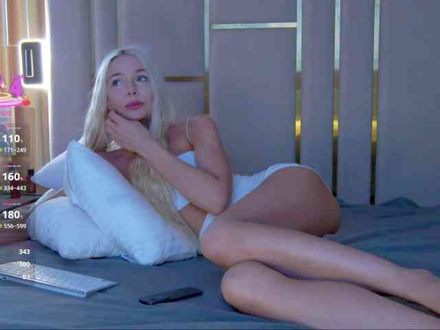WhiteGirl-one Sex Cam Show