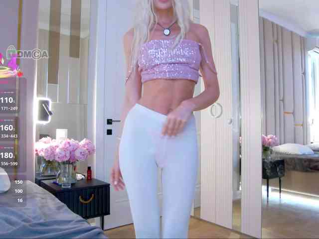 WhiteGirl-one webcam
