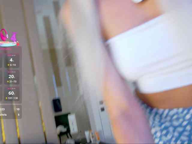 WhiteGirl-one webcam