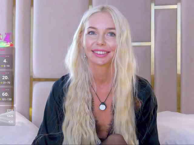 WhiteGirl-one webcam