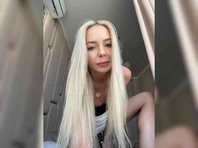 Model: WhiteGirl-one