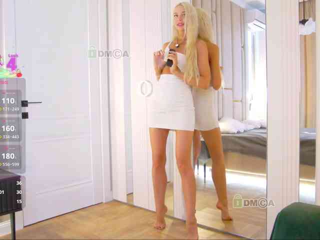 WhiteGirl-one webcam