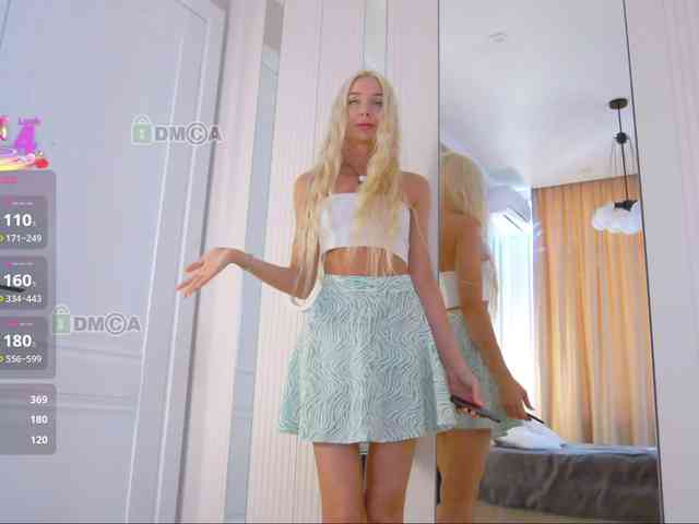 WhiteGirl-one webcam