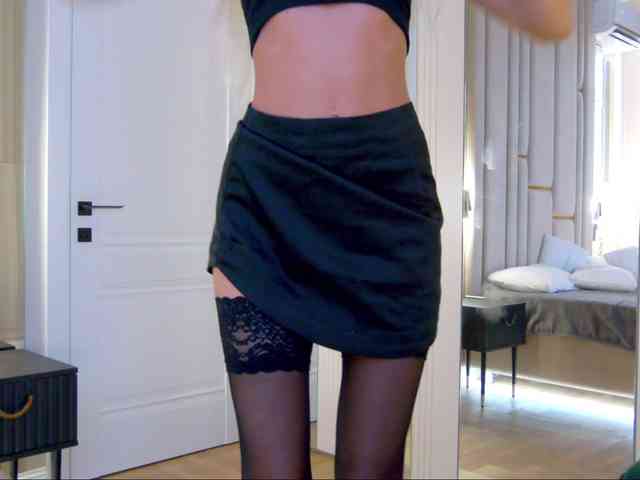 WhiteGirl-one webcam