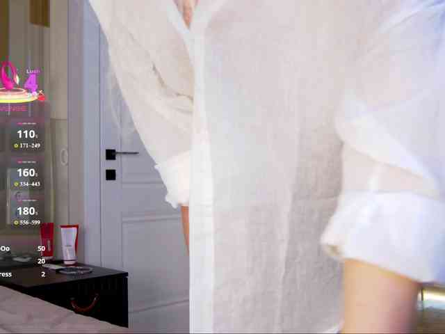 WhiteGirl-one webcam