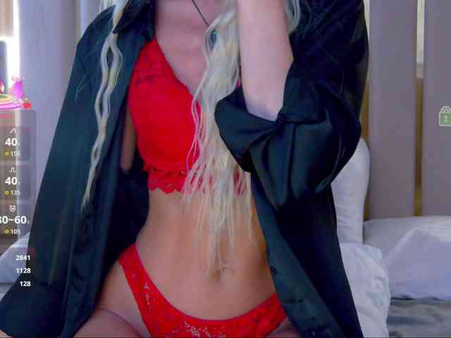 WhiteGirl-one webcam