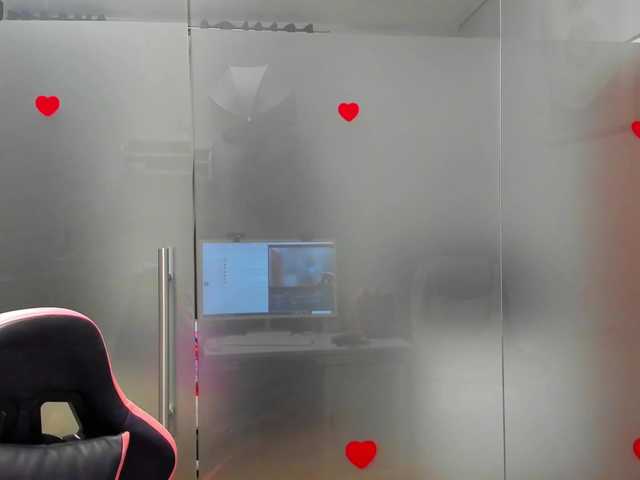 SarahStone's BongaCams show and profile