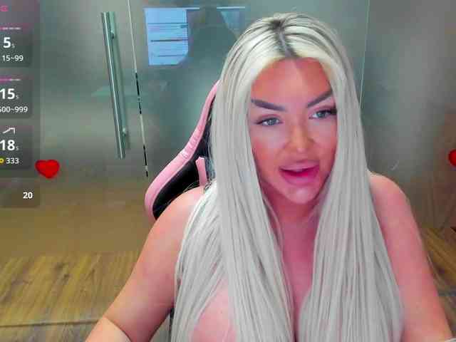 SarahStone webcam