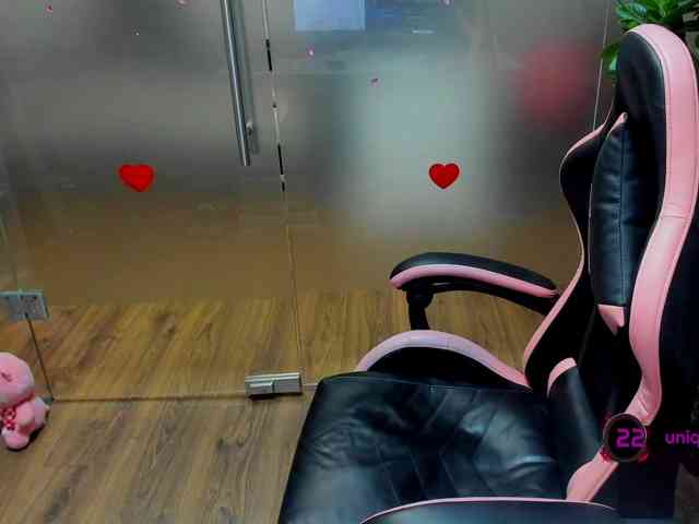 SarahStone webcam