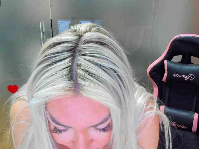 SarahStone webcam