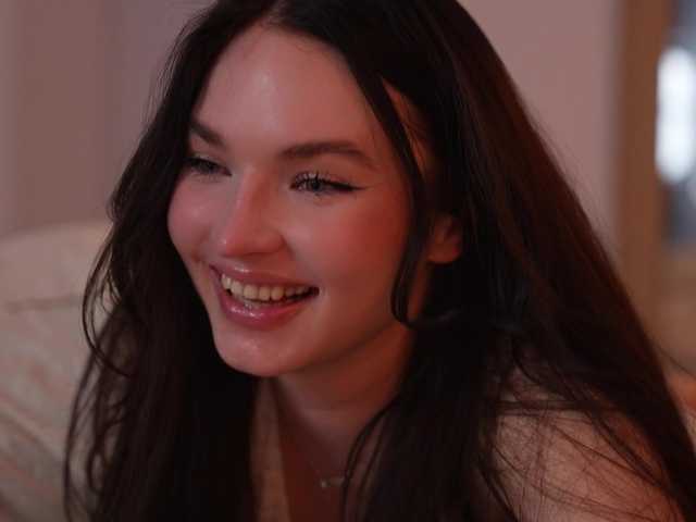 Merrimarina's BongaCams show and profile