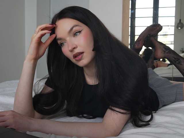 Merrimarina's BongaCams show and profile