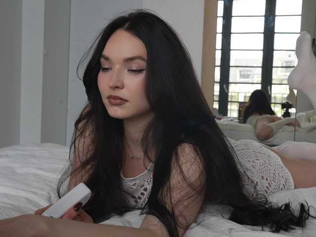 Merrimarina's BongaCams show and profile