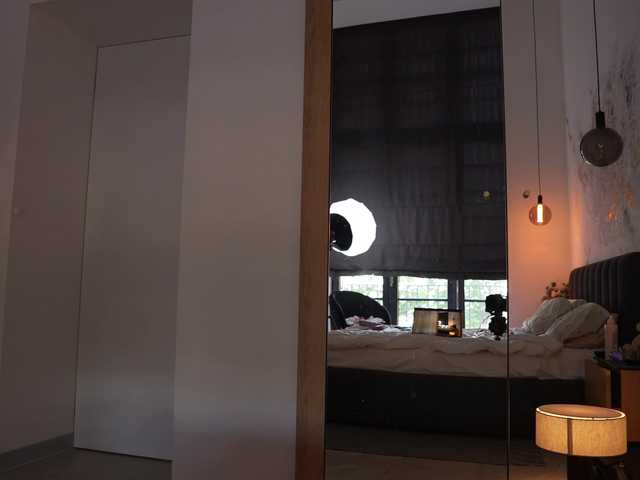 Merrimarina live webcam show