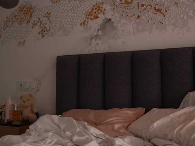 blackvelveet live cam preview