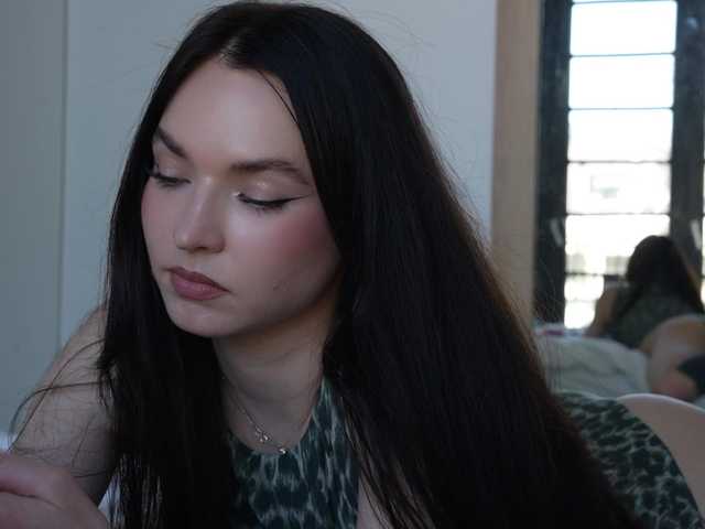 Merrimarina's BongaCams show and profile