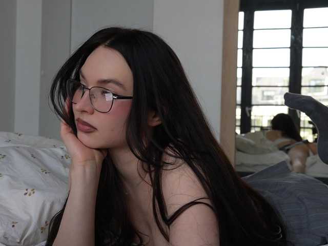 Merrimarina's BongaCams show and profile