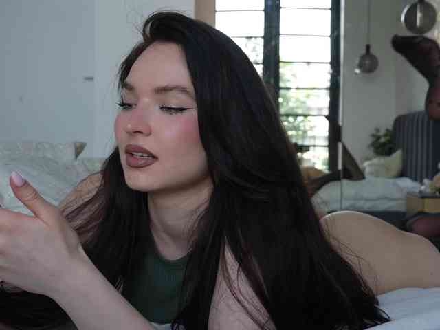 blackvelveet webcam
