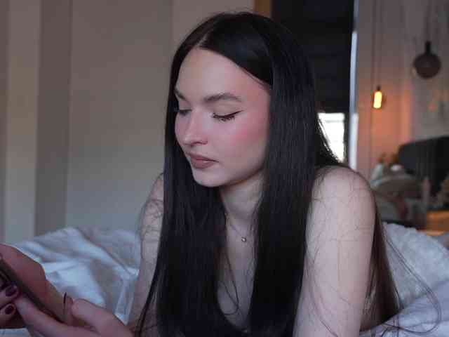 blackvelveet webcam