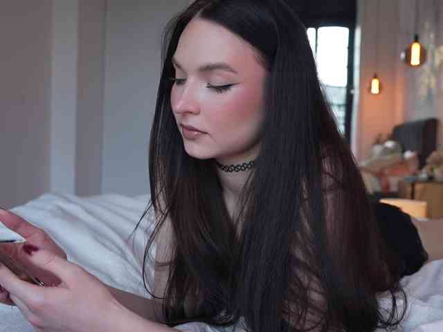 blackvelveet webcam