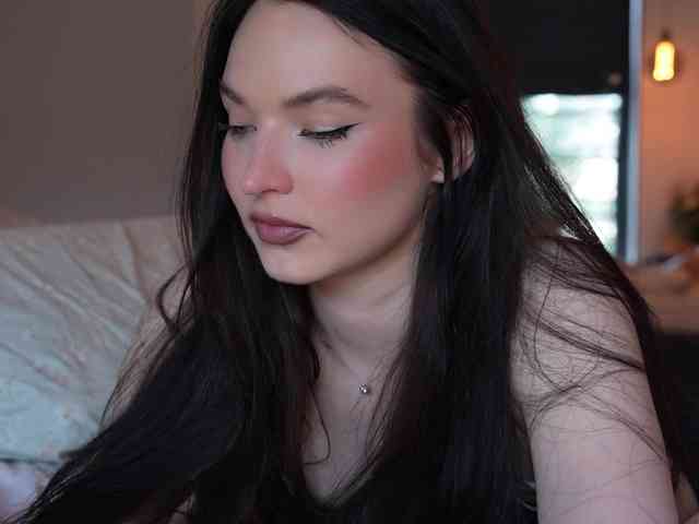 blackvelveet webcam