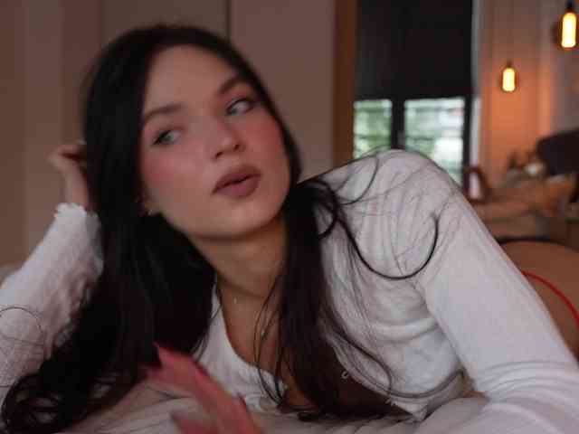 blackvelveet webcam