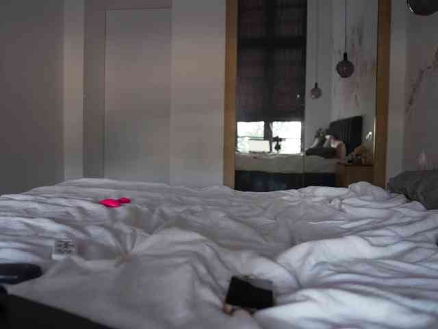 blackvelveet webcam