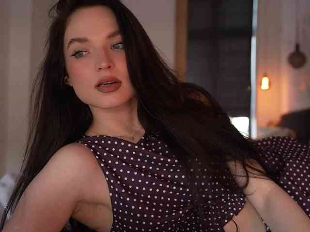 blackvelveet webcam