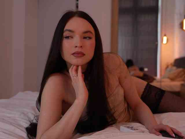 blackvelveet webcam