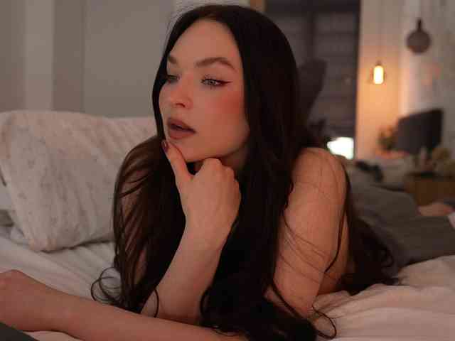 blackvelveet webcam