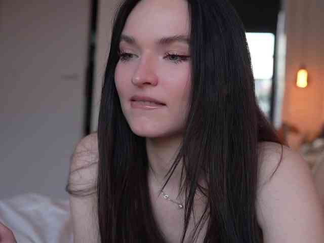 blackvelveet webcam