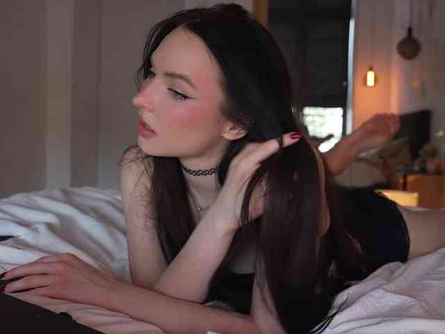 blackvelveet webcam
