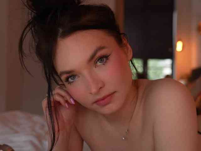 blackvelveet webcam