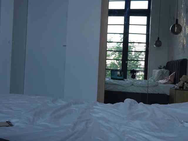 blackvelveet webcam