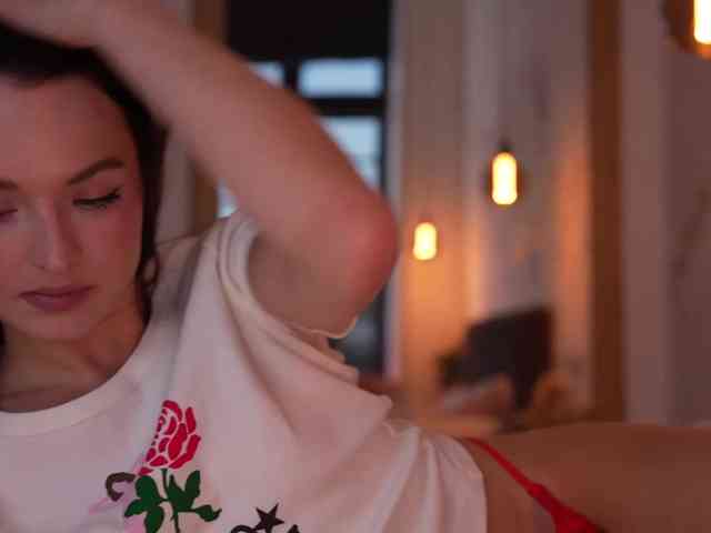 blackvelveet webcam