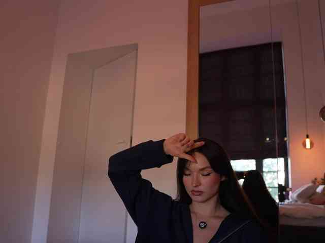 blackvelveet webcam
