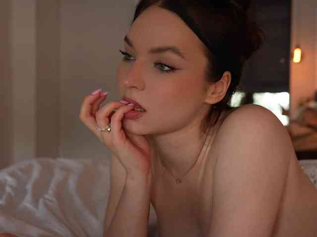 blackvelveet webcam