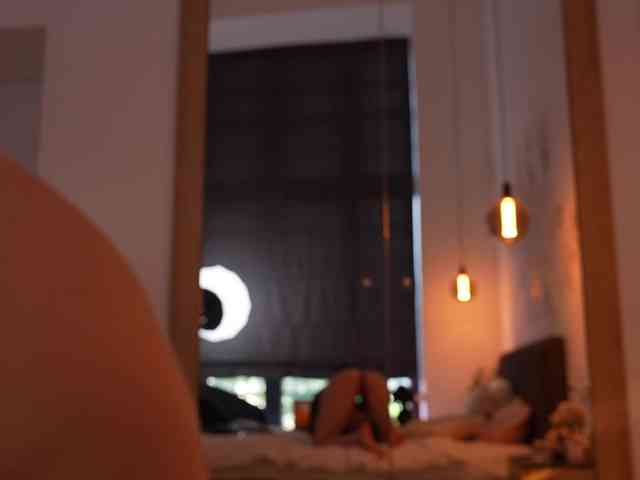 blackvelveet webcam