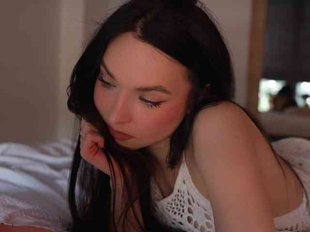 blackvelveet webcam