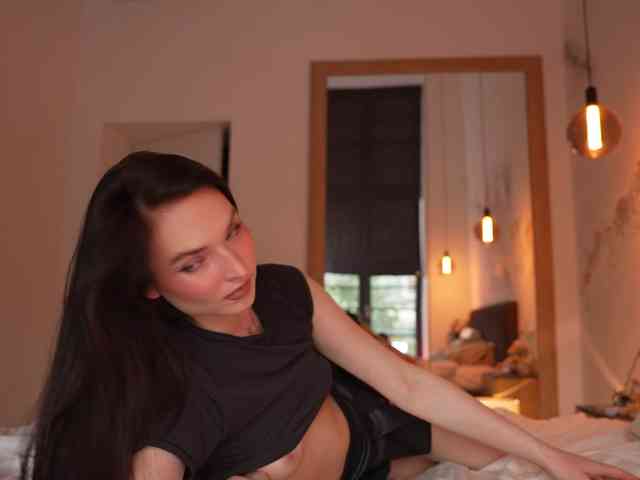 blackvelveet webcam